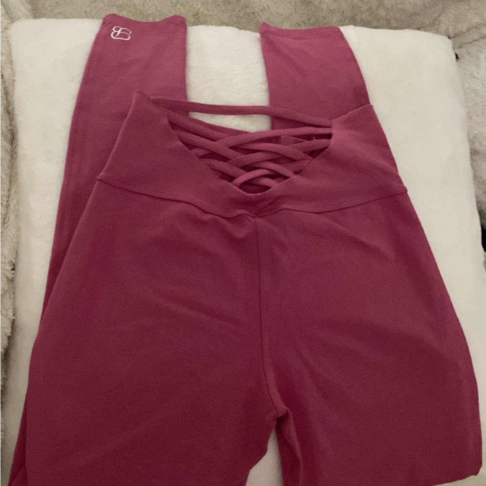Bombshell, sportswear, pink strap he back leggings